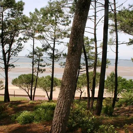 Отель Du Parc 3*